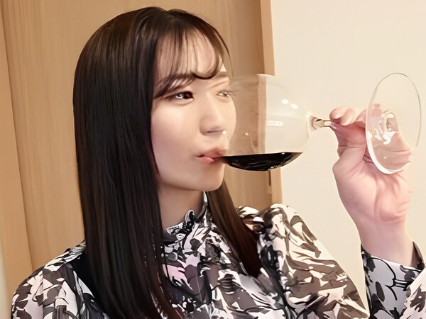 【素人】アプリで出会った人妻♡剛毛マンコに正常位でチンポを挿入した後に騎乗位でセルフピストンして欲求不満を解消♡