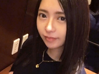 【美乳ロングヘアーの美少女とラブラブH】 ねっとり愛撫で感度MAX！ 騎乗位で乱れる姿に萌えキュン♡ 最高のセックス体験