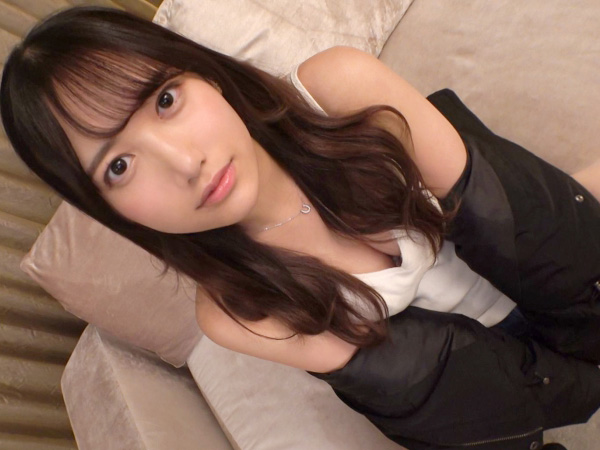 【配信者ドスケベ実況】戸田恵〇香似の美女がデカチンに挑戦！奥まで咥え込むとマン汁垂らして痙攣絶頂！！カメラの前で本気イキする姿がエロすぎる…視聴者興奮の生配信セックス♡