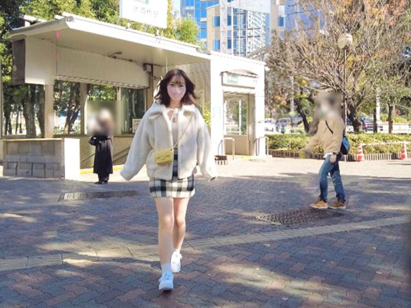 【清楚系性欲モンスター】『デカチン大好き♡』見た目は清純派なのに、中身は超エロい！デカチンを咥え込み、ジュボジュボと音を立てながらしゃぶり尽くす！性欲全開で男を骨抜きにしちゃう！♡