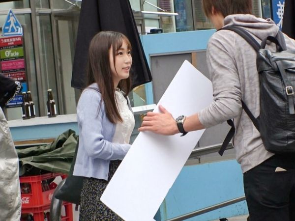 【素人ナンパ】 写真映え女子は実はスケベ！ ピュアな美少女がエロモード全開で感じまくり♡