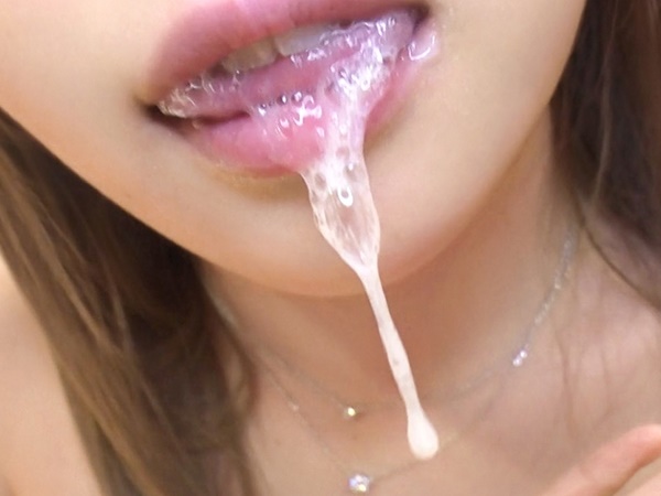 【望月あられ】日頃の欲望を全部ぶつけさせてくれる極上美少女♡ザーメン吸い取りもぐもぐしちゃう姿がエロい♡