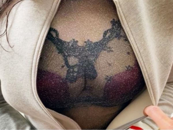 【性欲旺盛なむっちり後輩】『彼氏と別れて…』傷心デカ乳娘が週10回SEX希望！！性欲爆発で生ハメピストンに悶えまくる！！