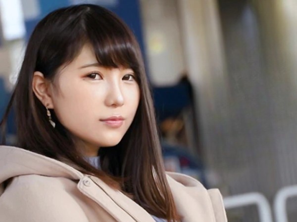 【清楚系人妻の裏の顔】旦那じゃ満足できない！？奥まで届く他人棒に悶絶するスケベ妻♡清楚な見た目と裏腹に、エッチな時は乱れまくりで、膣奥をグリグリ刺激され快感に溺れる！！