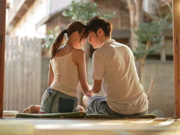 【田舎の甘酸っぱい再会】『覚えてないの…？』幼馴染みだった元カノが記憶喪失に！失われた時間を埋めるように、汗だくで絡み合う濃厚セックスで思い出を刻み直す！♡