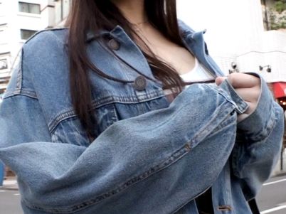 【ヤリマン予備校生の性欲爆発】『彼氏じゃ物足りない…』巨乳エロボディの素人娘がナンパで発覚！セフレいるのに彼氏以外のチ○ポでガッツリ濃厚プレイ♡