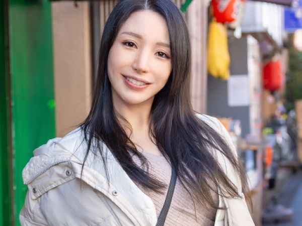 【美熟女社長夫人の禁断不倫】『もう我慢できない…』40代とは思えない美巨乳ボディが他人チンポに溺れる！欲求不満をぶつける濃厚性交♡