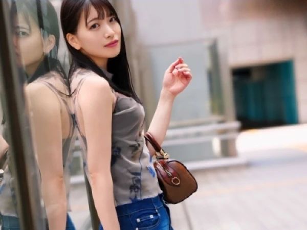 【朝から生ハメ】色白スレンダーな清純派セフレとイチャラブ交尾！朝っぱらから生チ○ポ挿入で感じまくるウブな美少女の喘ぎ声がエロすぎる♡