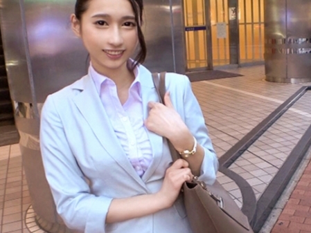 【美ボディOLを即ハメ】『ダメ…でも気持ちいい…』街中でナンパした美脚OLお姉さんと即エッチ！スーツを脱いだら美ボディ全開！ギンギンに勃ったチンポでオマンコを激しく突きまくり、仕事帰りのストレスをぶっ飛ばす！！♡