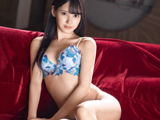 【美少女の敏感マンコ】めちゃカワ美少女、肉棒でズボズボ激ピストン!華奢なカラダを震わせながら感じまくる姿が超エロい!!ウブな美少女が乱れる姿にフル勃起間違いなし!♡