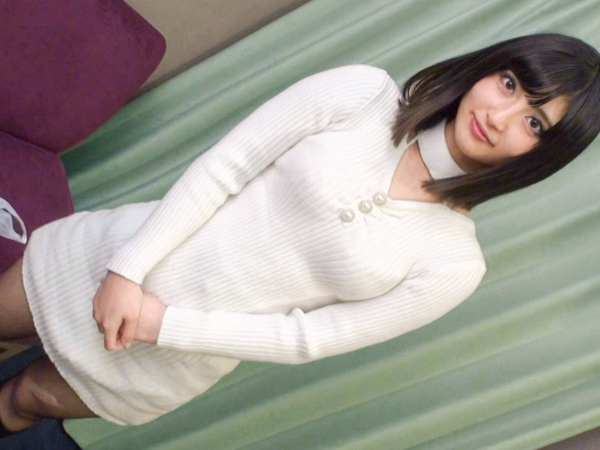 【若妻の危険なバイト】『誰にも言わないで…』30代とは思えない美ボディ人妻が、夫に内緒でエッチなアルバイト！Tバック姿で誘惑し、知らないオトコにオマ○コを激しく突かれて感じまくる！