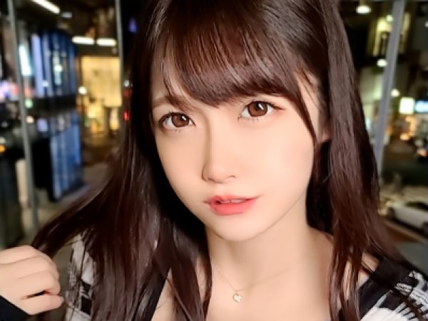 【スレンダー美少女】『もっと奥まで…』美乳＆桃尻の美少女が、杭打ち騎乗位で激しく腰振り！プリけつを打ち付けながら痙攣絶頂しちゃう！エッチなカラダが揺れる姿に興奮必至！！