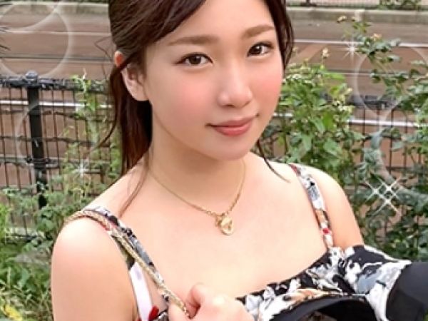 【性欲旺盛な介護士お姉さん】むっちり色白ボディがエロすぎる！キツキツ名器に本能のまま腰振りまくる濃厚セックス…ッ！
