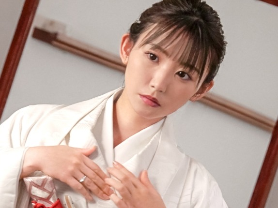 【汗だく幼馴染の禁断プレイ】『もう…ダメ…』手錠で繋がれた幼馴染と連続ピストン！汗だくで感じまくる姿がエロすぎる！幼馴染の知らなかったエロい顔に興奮MAX！