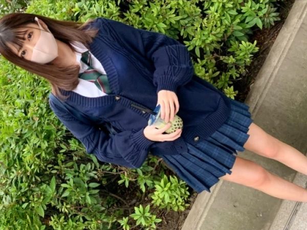 【生意気JKを黙らせる】スレンダー制服美少女をガチ突き！生チンの快感で生意気な態度がトロ顔に♥奥まで届く激ピストンでイカせまくる！！